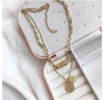 The Gossip girl combo