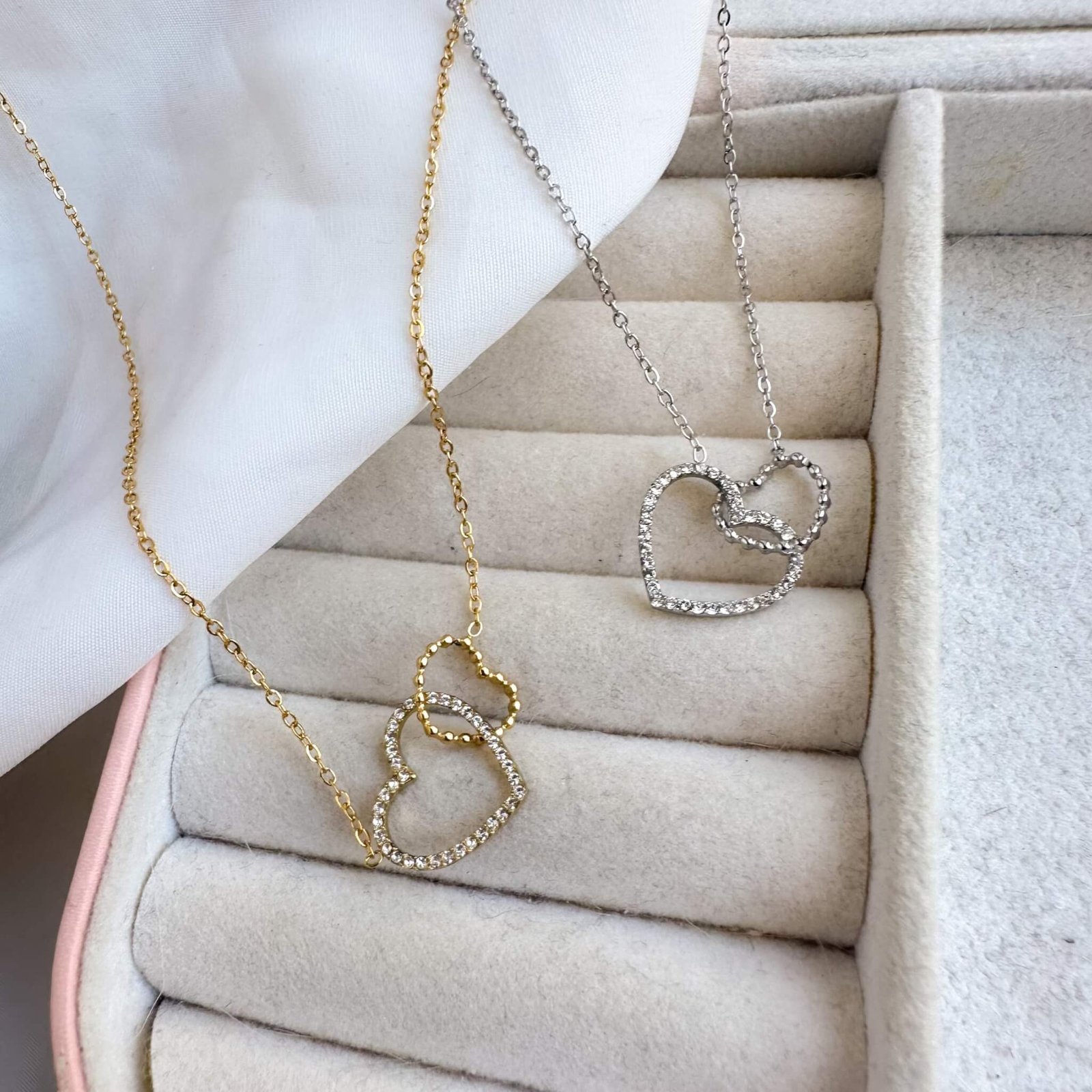 golden veil necklace