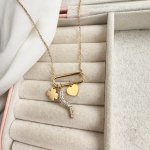 Amour eternel necklace