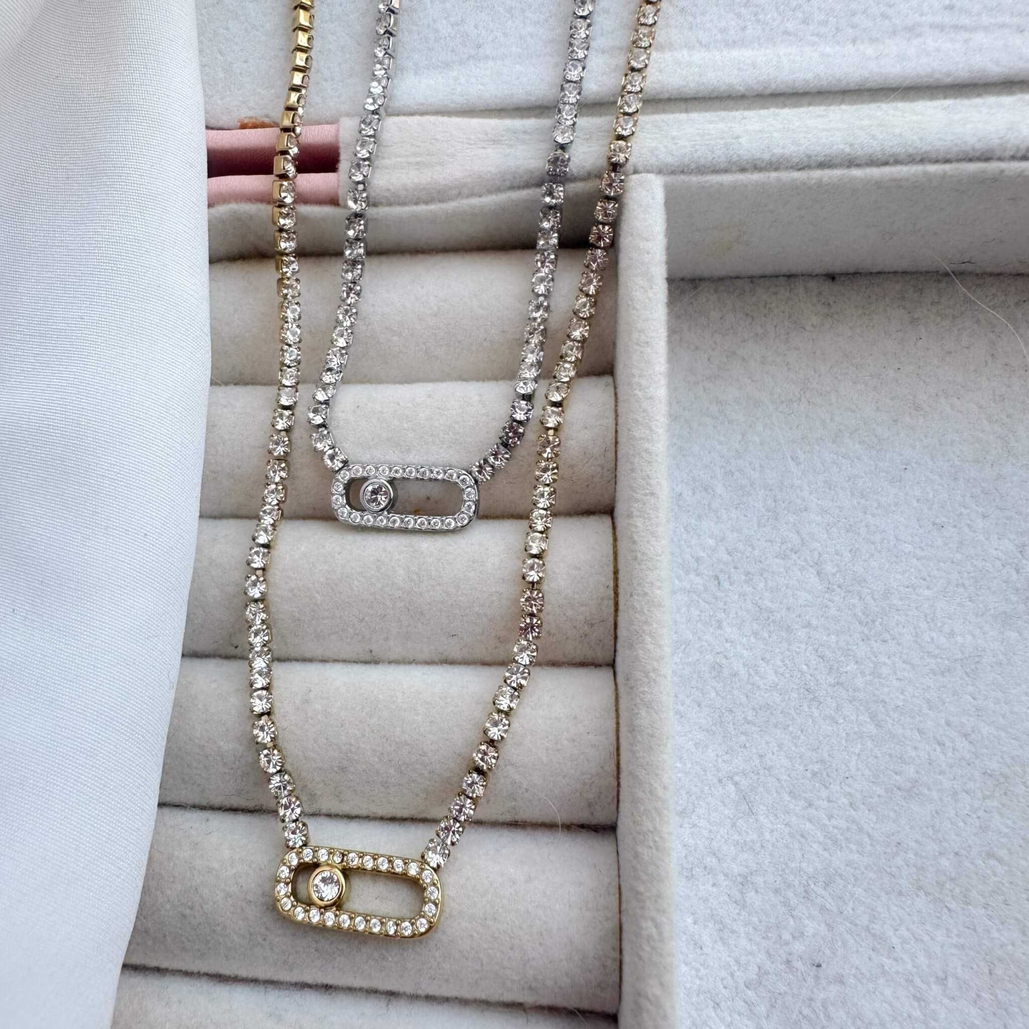 The Kalliroi necklace