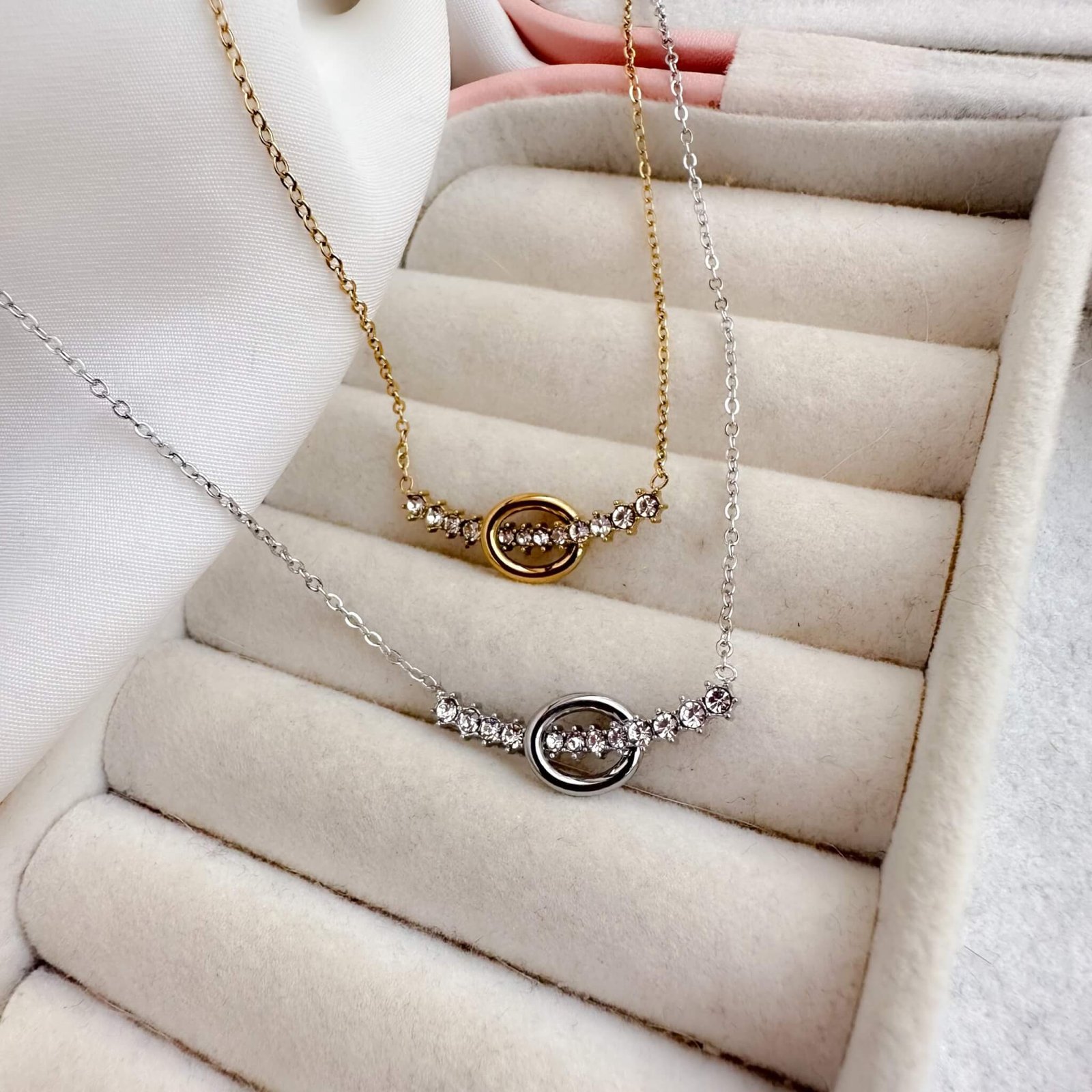 it's all about me necklace